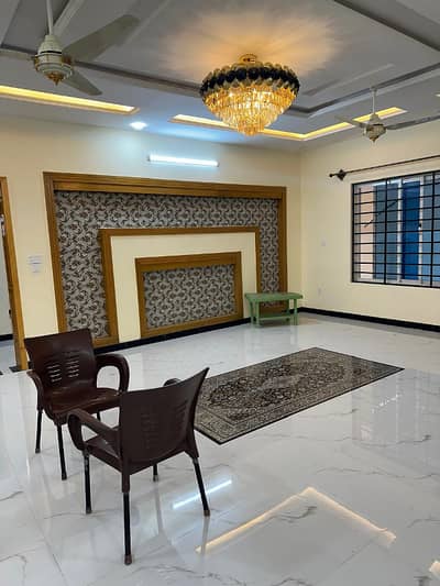 14marla 6beds DD TV lounge kitchen attached baths Brand New house for rent in G 13 3 islamabad