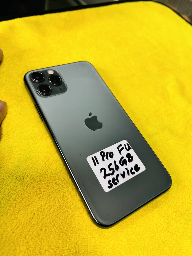 Apple iPhone 11 Pro 0