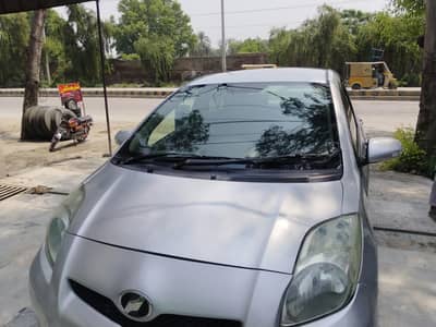 Toyota Vitz 2007