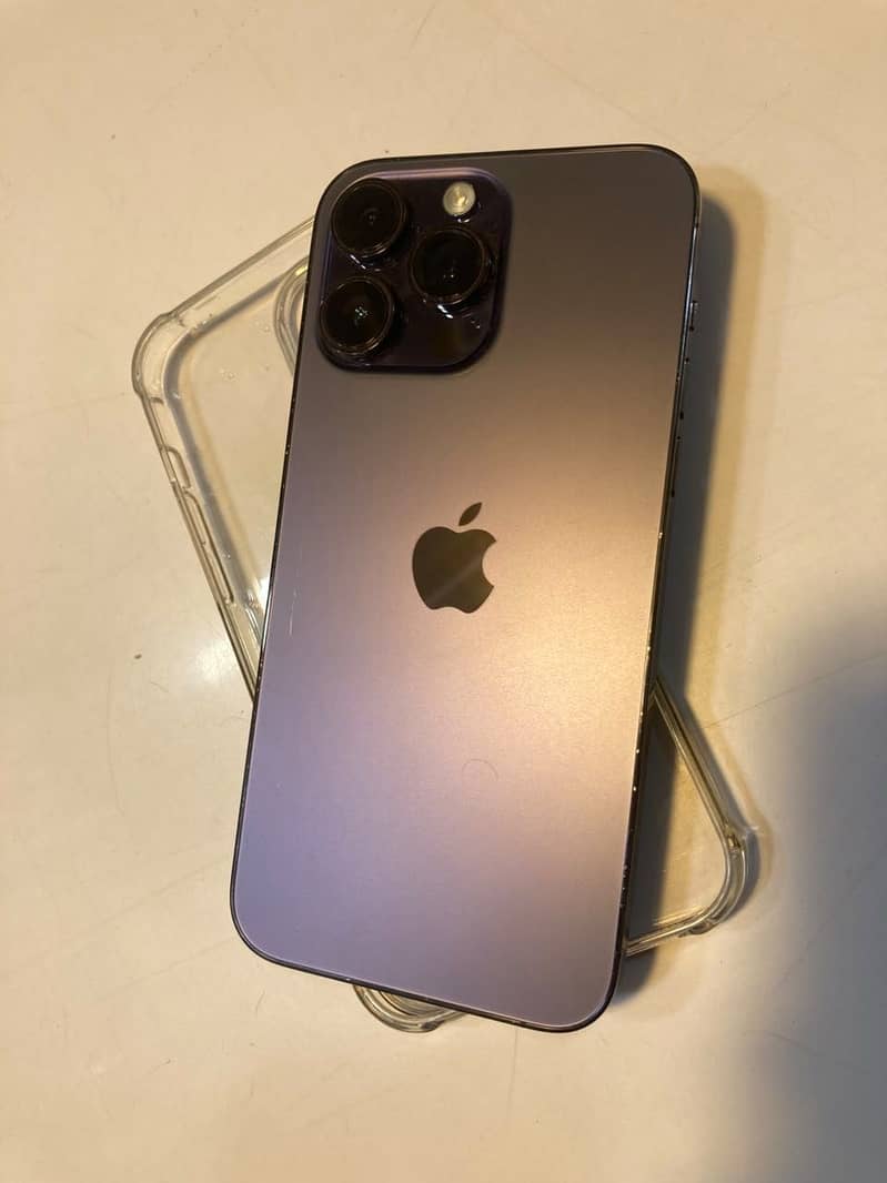 Apple iPhone 14 Pro Max 0