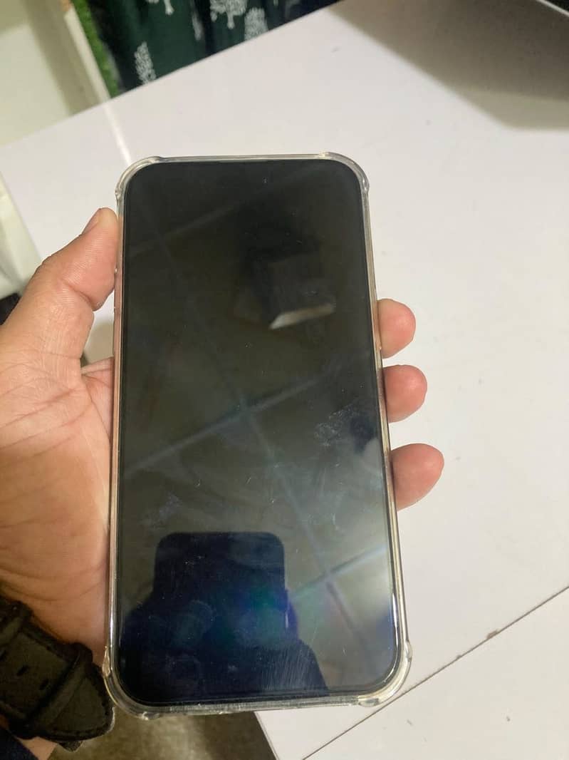Apple iPhone 14 Pro Max 6