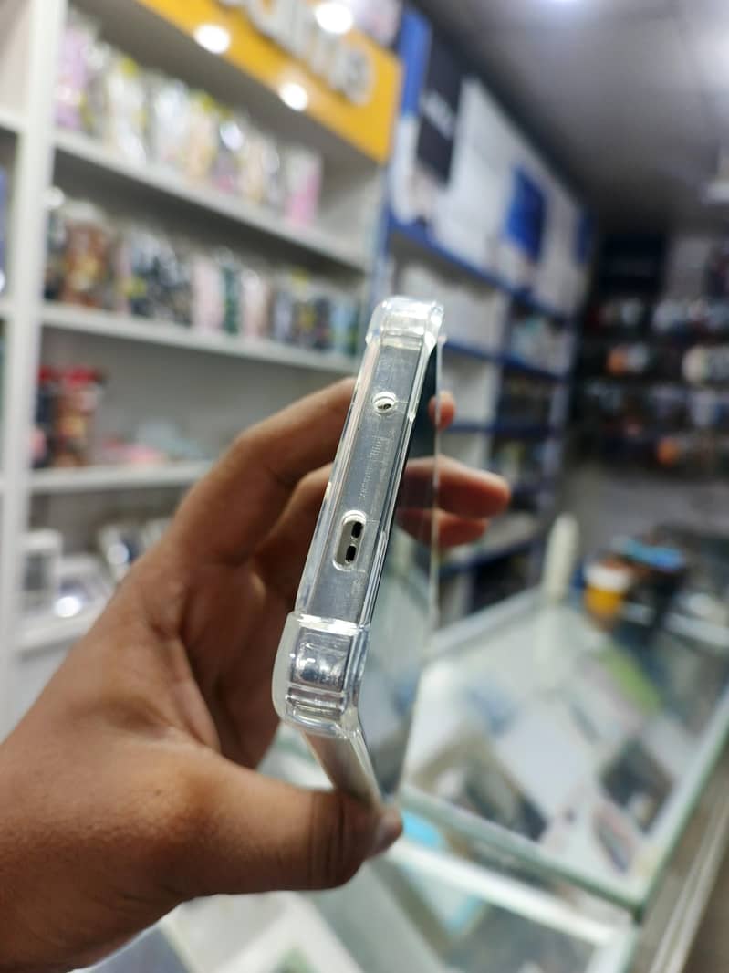 Infinix Note 40 4