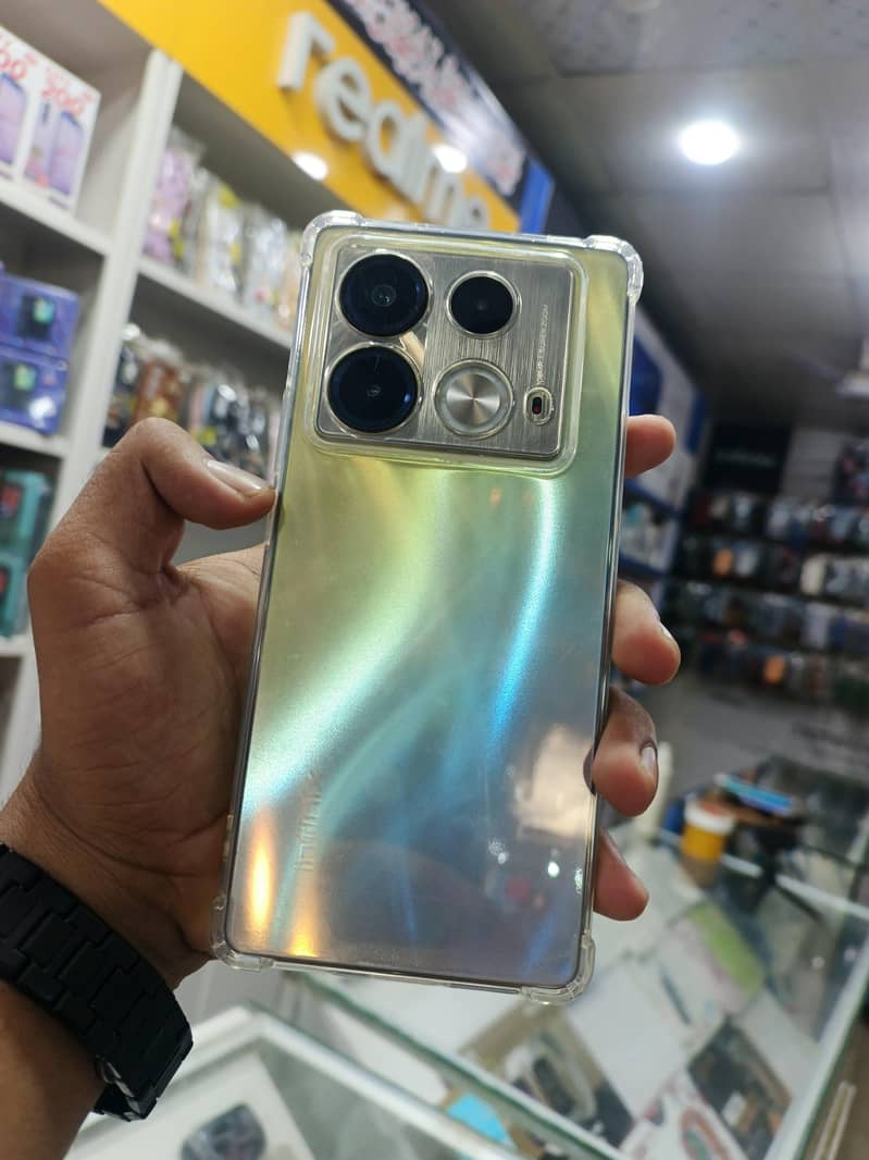 Infinix Note 40 7