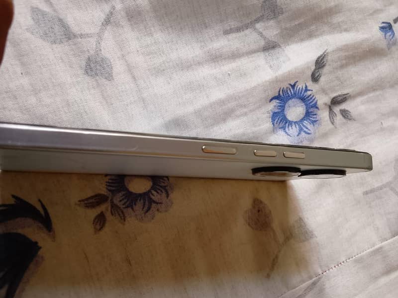 Tecno CAMON 20 Pro 3