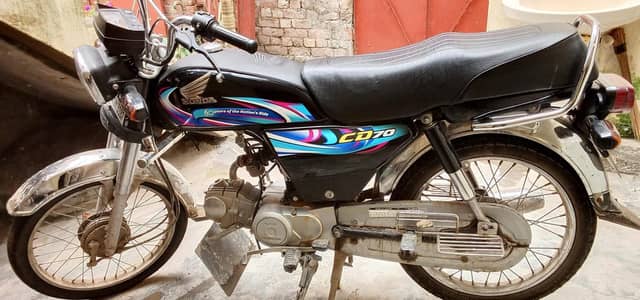 Honda 70 used condition 10/9 with paper