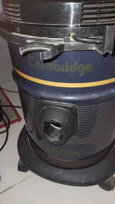 Cambridge vaccume cleaner VC 101 2000w