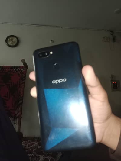 OPPO A12