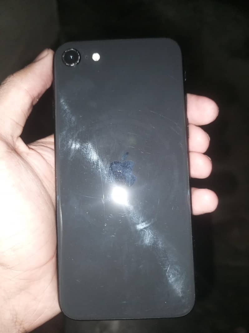 Apple iPhone SE 0