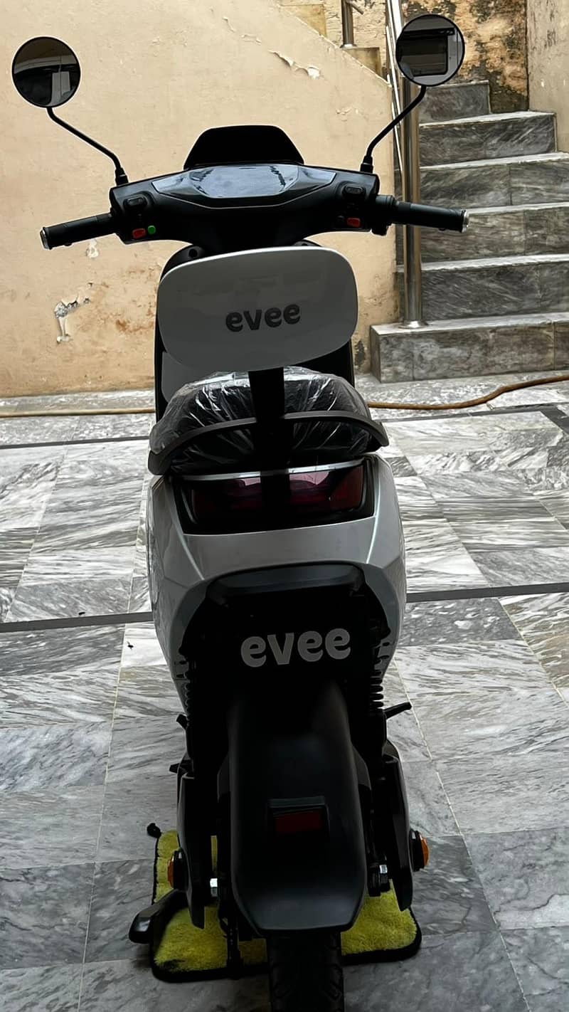 EVEE MITO PLUS 3