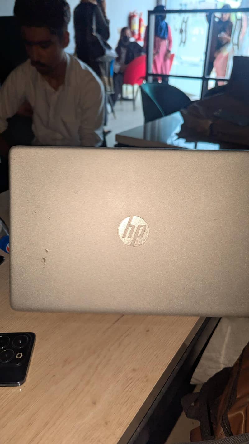 HP| AMD RYZEN 5 10