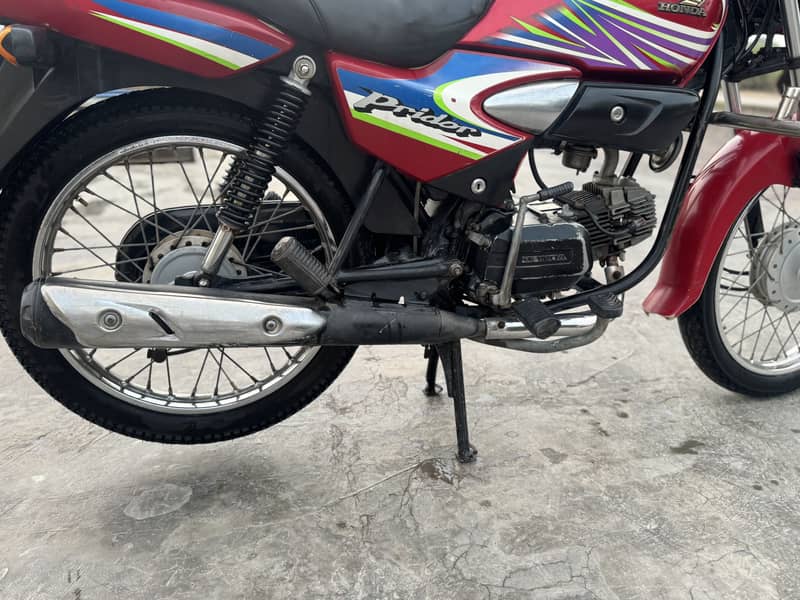 Honda pridor 100cc 7