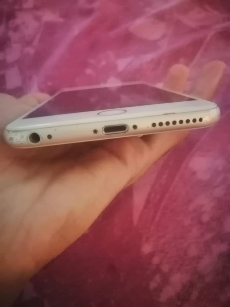 Apple iPhone 6S Plus 2