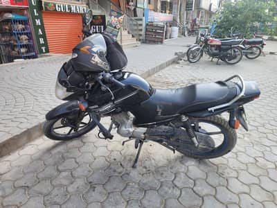 Yamaha YBR 125 2017