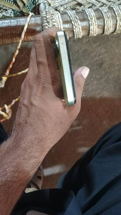Vivo Y100