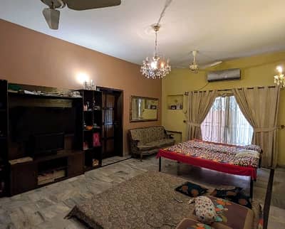 Investors Should sale This House Located Ideally In DHA Defence