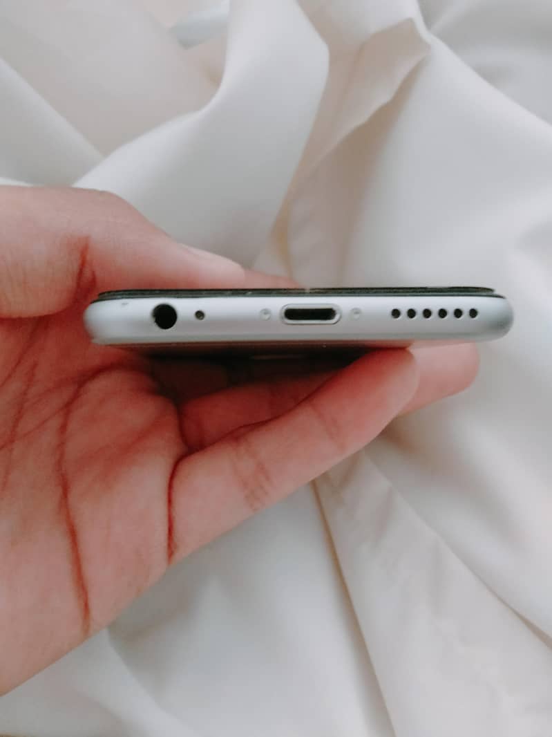 Apple iPhone 6 2