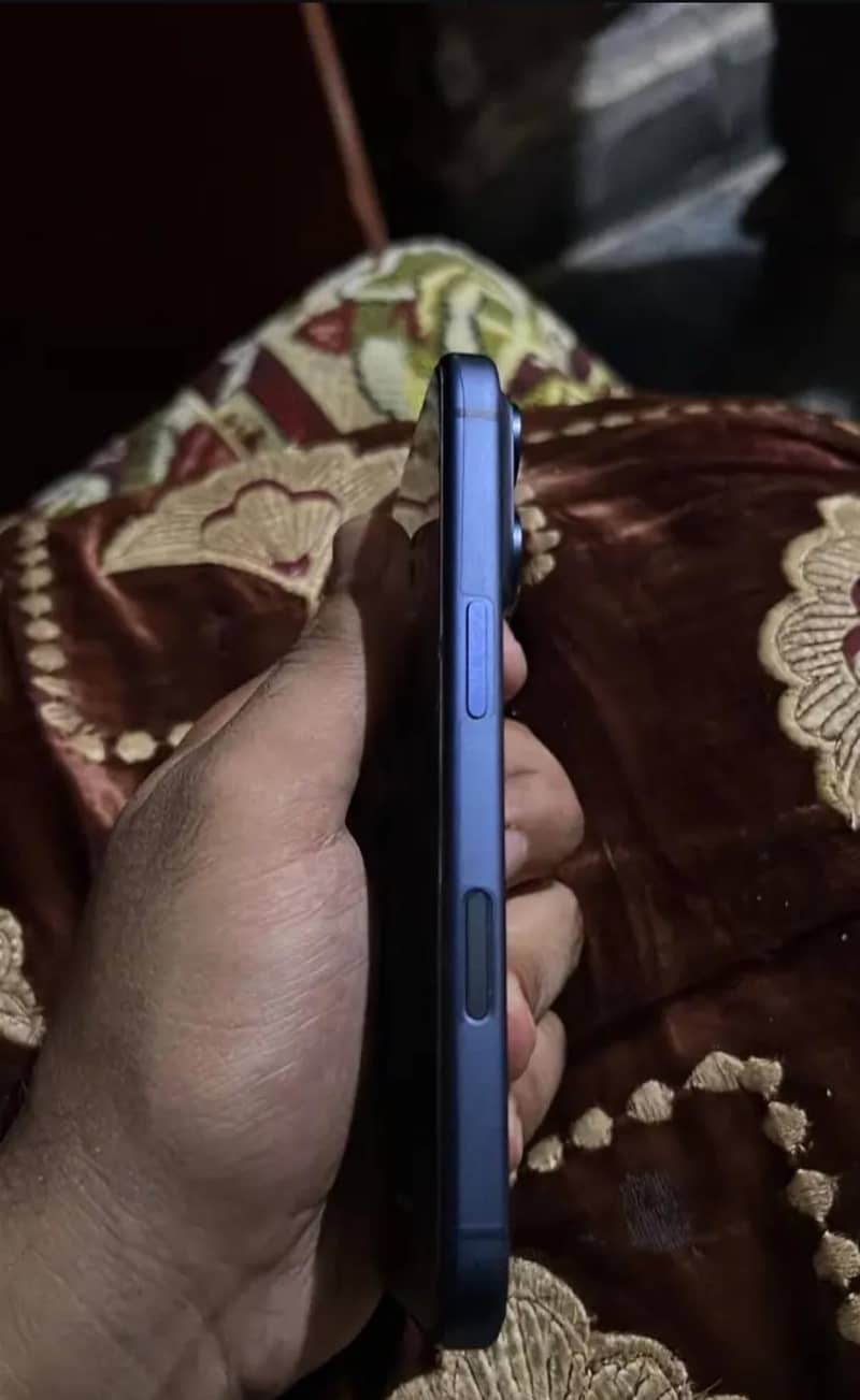 Apple iPhone 17 Pro 1