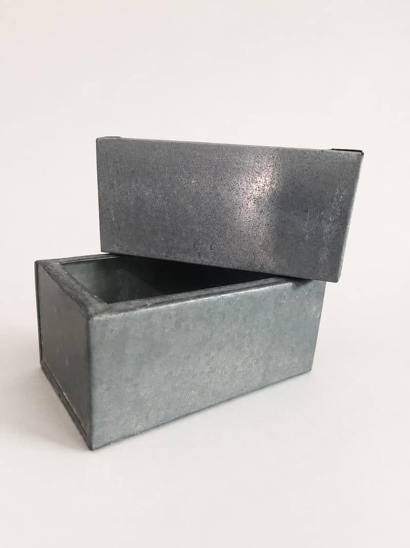 breeding boxes, seed pots 1