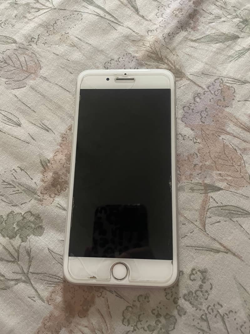 Apple iPhone 8 Plus 3