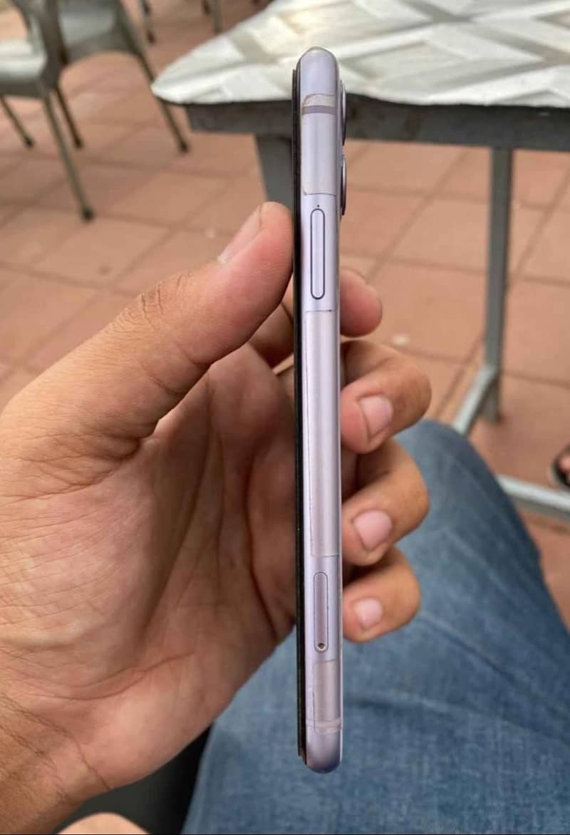 Apple iPhone 11 1