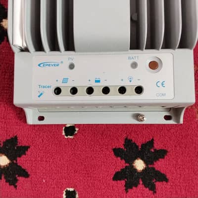 30Amp solar charge controller