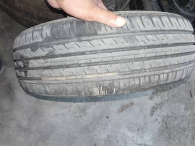 75/65/R14.2 tyre 60 percent tyre 1 puncher 2 tyre 2025 date k