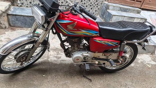 Honda 125 all packed