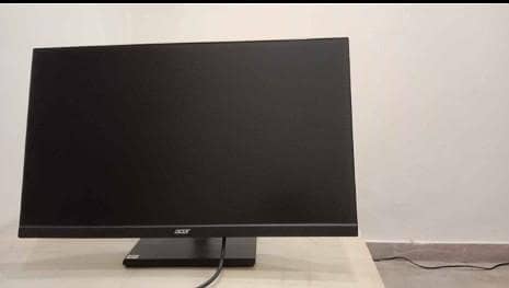 Acer 27 inch Borderless monitor  full 1080p