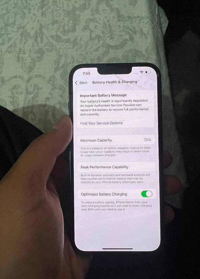 Apple iPhone 13 5