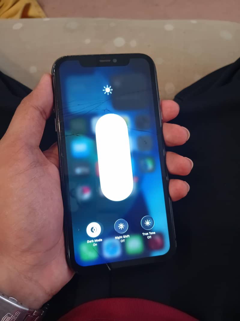 Apple iPhone 11 2