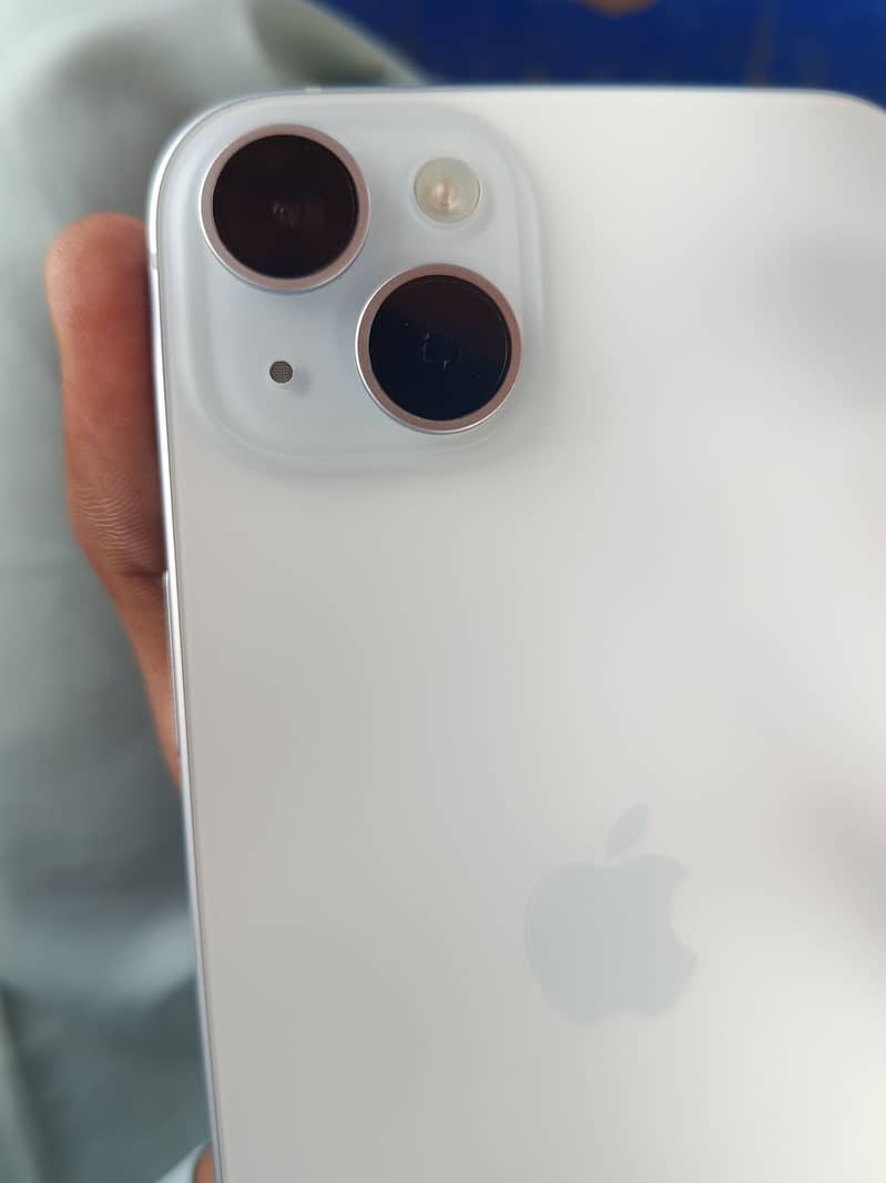 Apple iPhone 15 plus 0