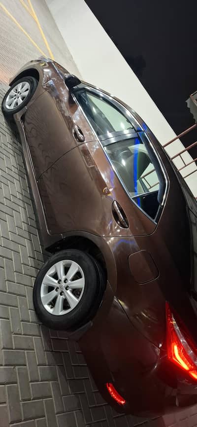 Toyota Altis Grande 2015