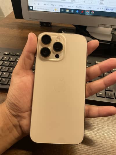 Apple iPhone 16 Pro Max JV