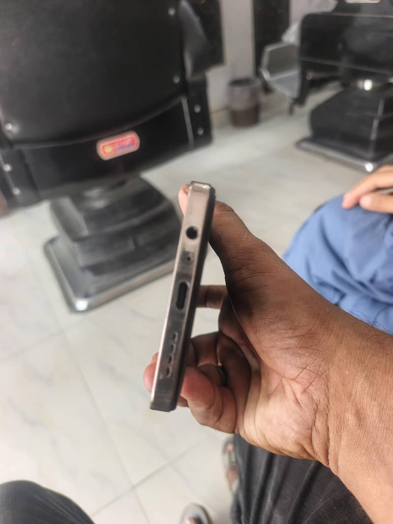 Infinix Note 30 6