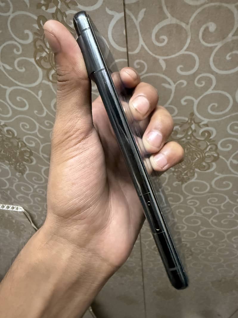 Google Pixel 8 Pro 2