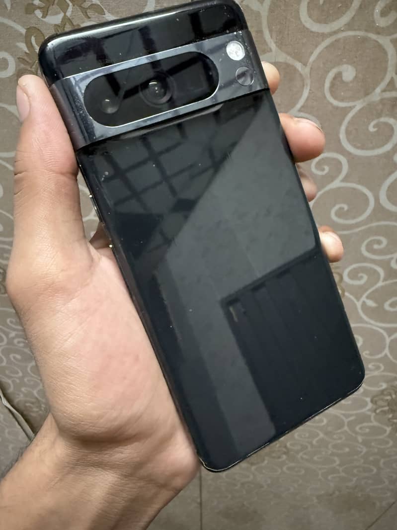 Google Pixel 8 Pro 3