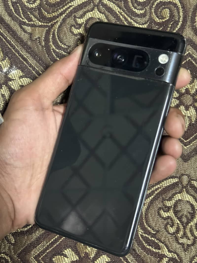Google Pixel 8 Pro 6