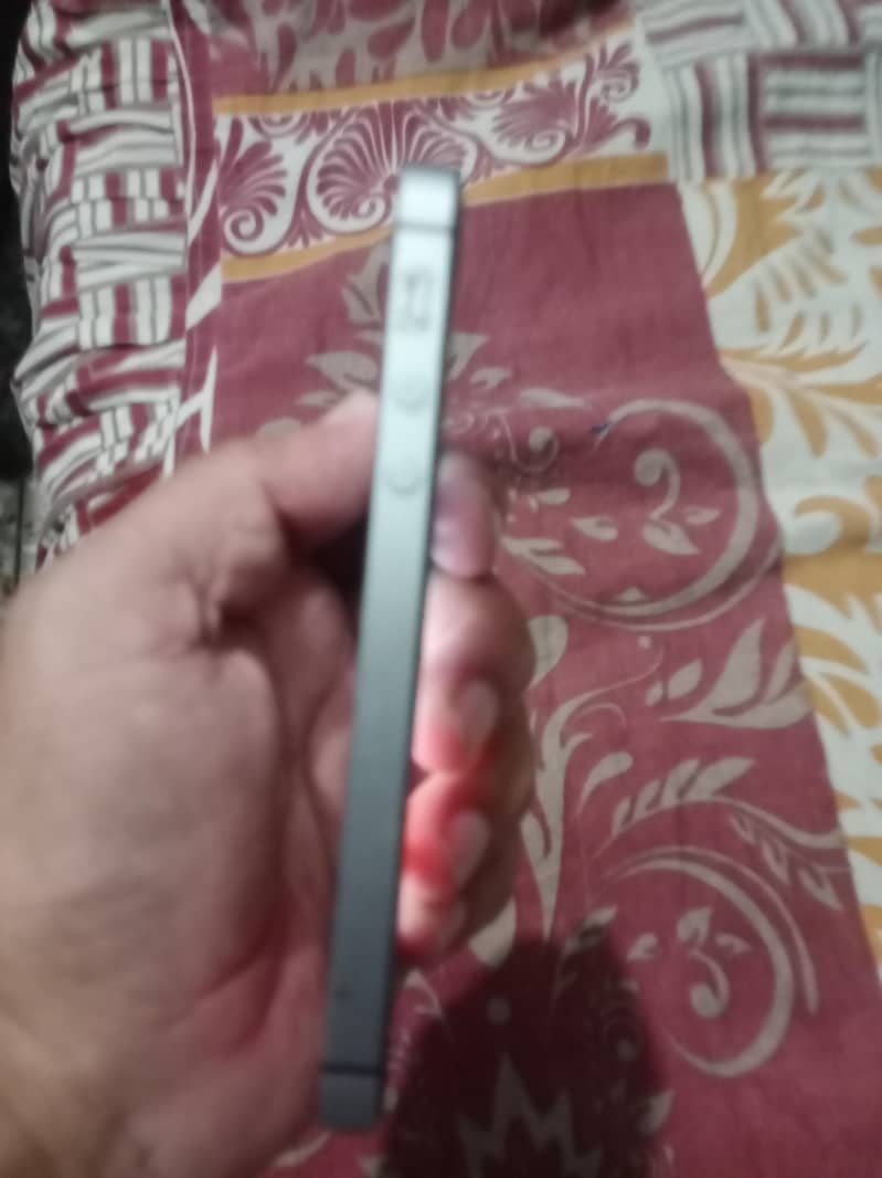 Apple iPhone 5s 2