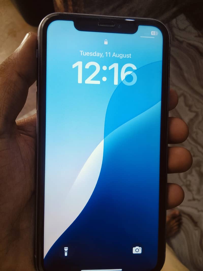 Apple iPhone 11 6