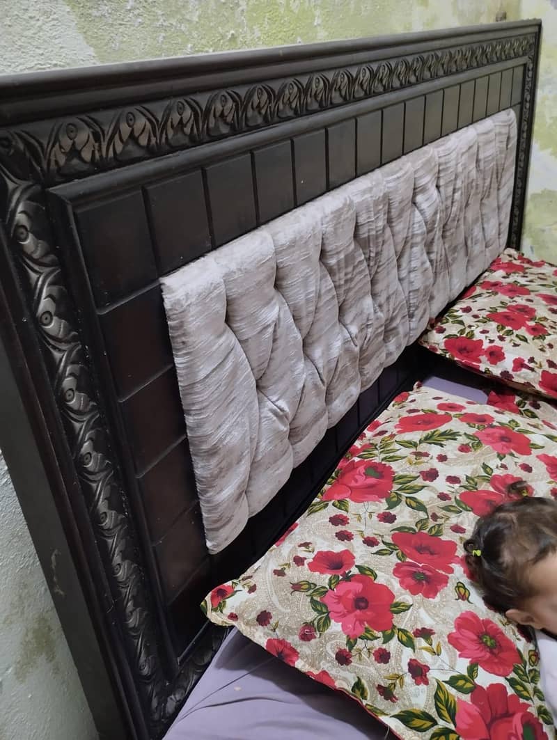 King Bed 2 Side Table And Dressing Table 1