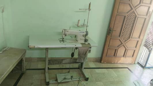 jack sewing machine with stand