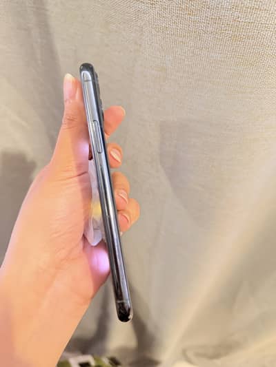 Apple iPhone 11 Pro