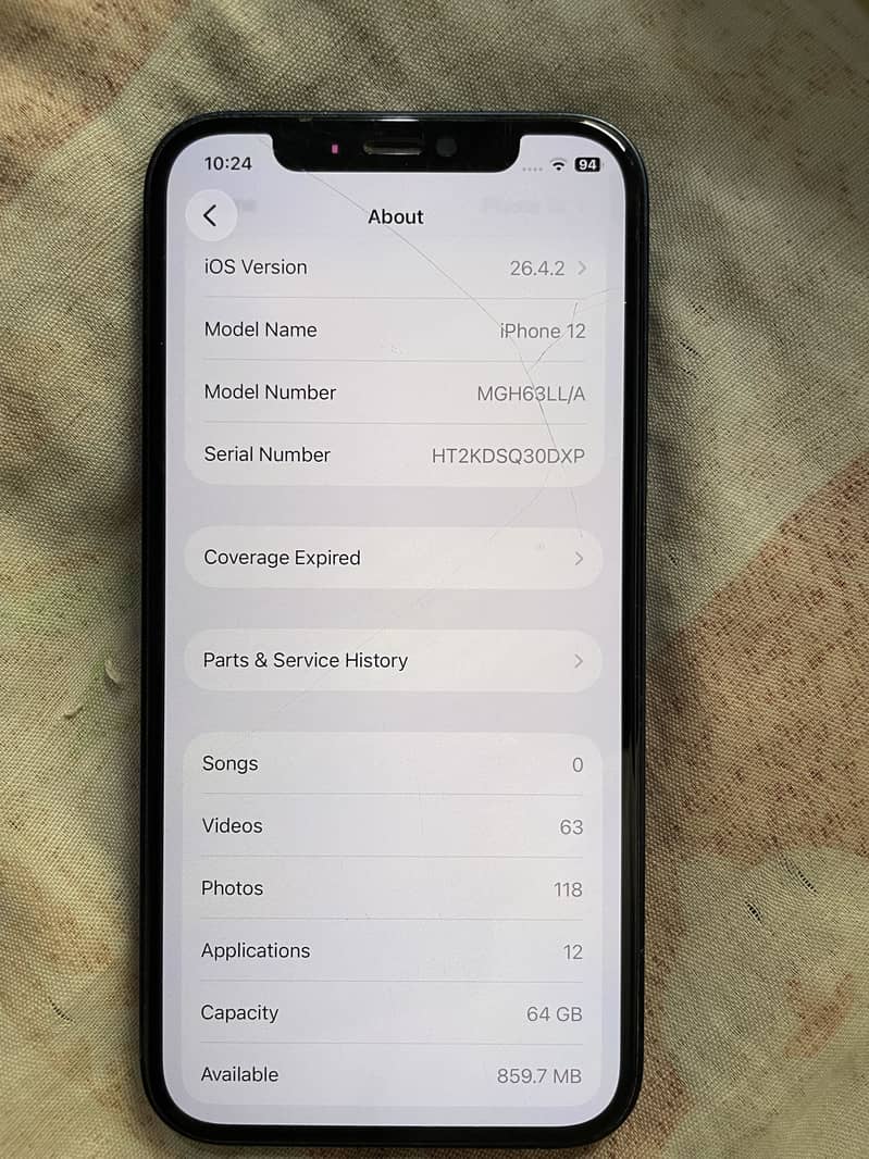 Apple iPhone 12 4