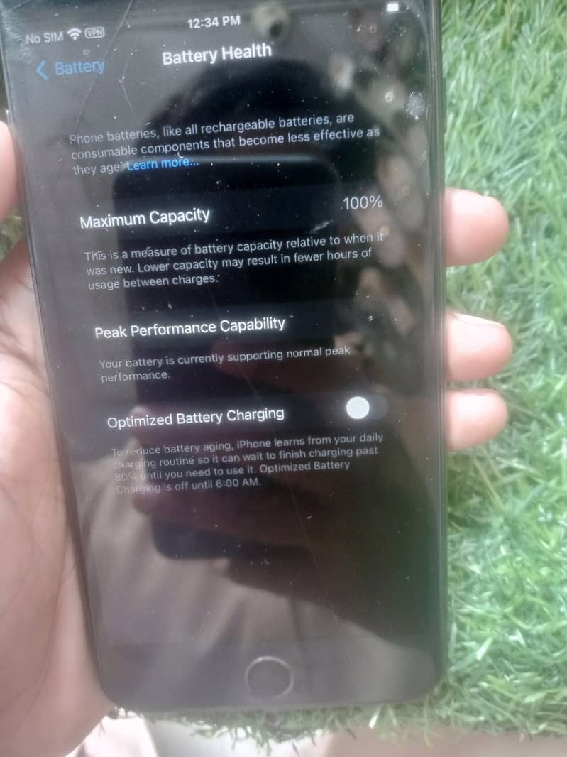 Apple iPhone 7 Plus 1
