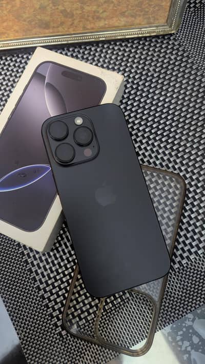Apple iPhone 16 Pro 256gb JV black 89% health with box