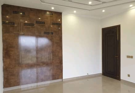 Flat For sale In Bahria Town - Sector C