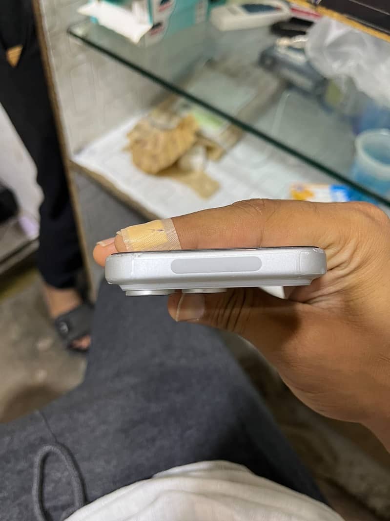 Apple iPhone 17 Pro 5