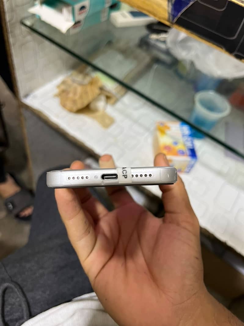 Apple iPhone 17 Pro 6