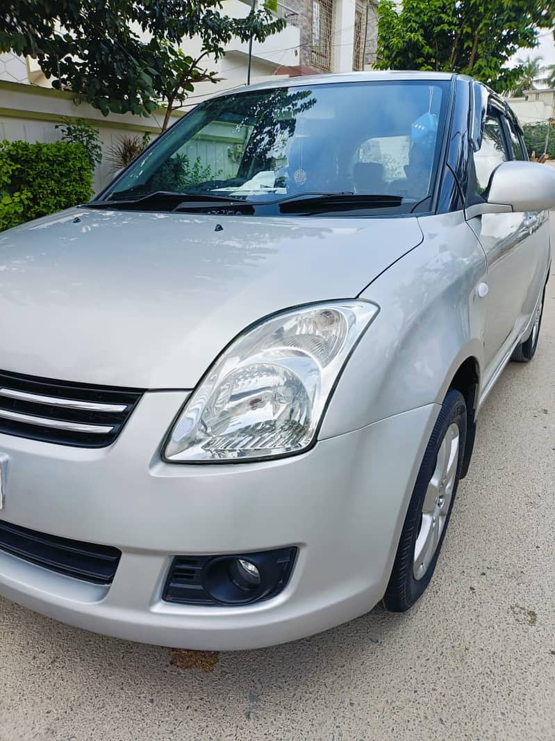 Suzuki Swift Model 2017(Automatic) 4