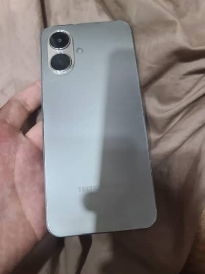 Tecno Spark go 2